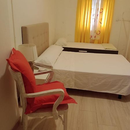 Aurora Room With Private Bathroom Alicante Extérieur photo